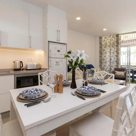 Apartament Sea Breeze Frontline *